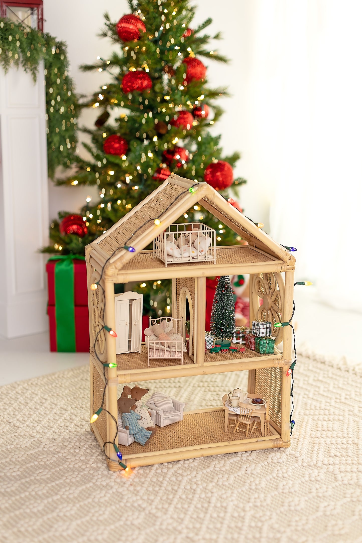 Daisy Haven Dollhouse
