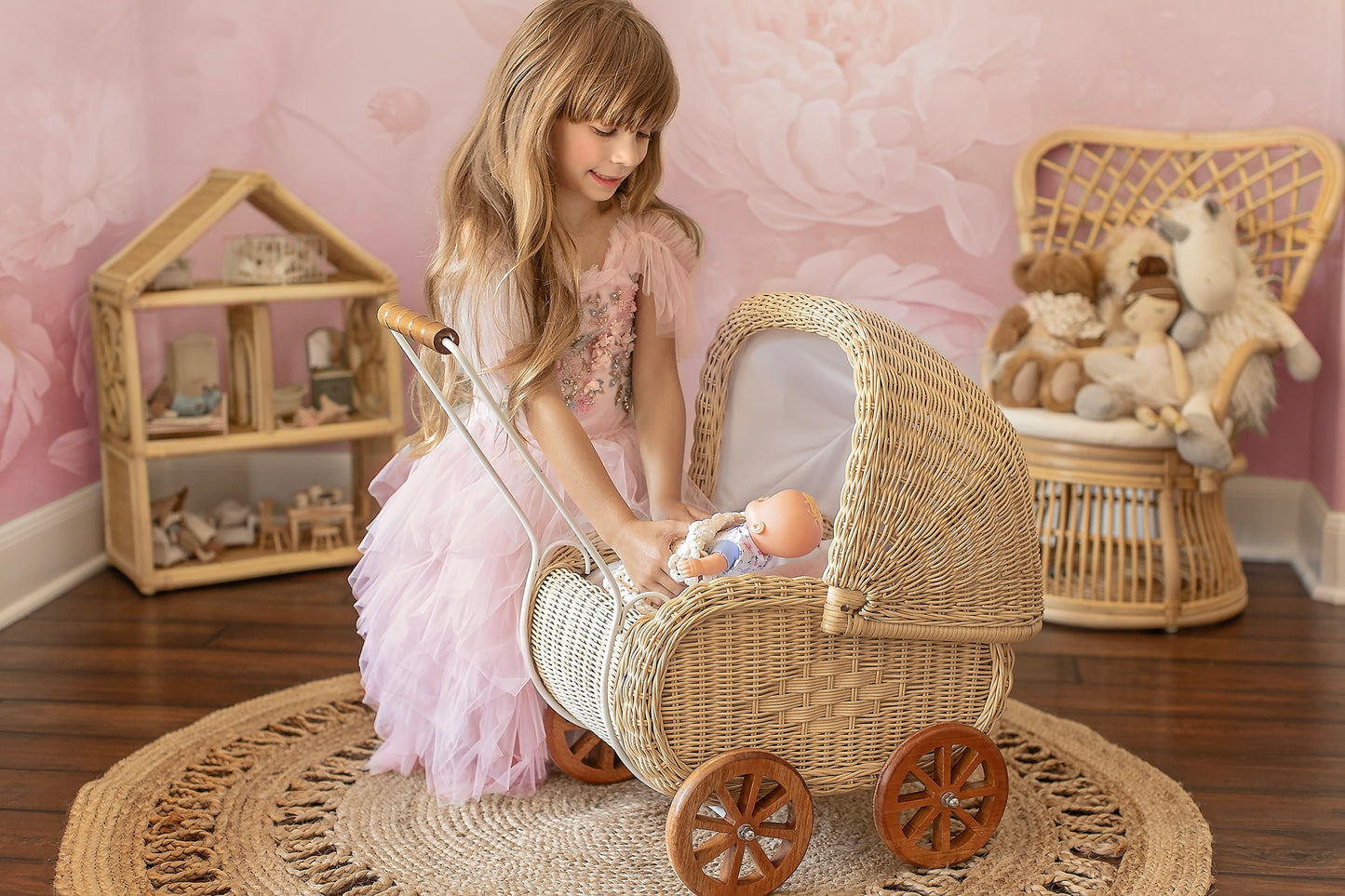 Ava Doll Pram