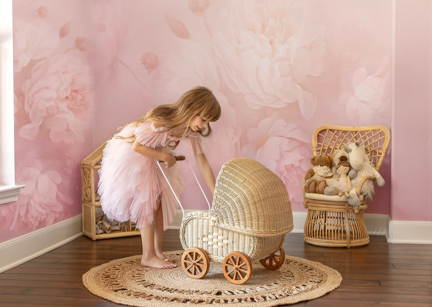Ava Doll Pram