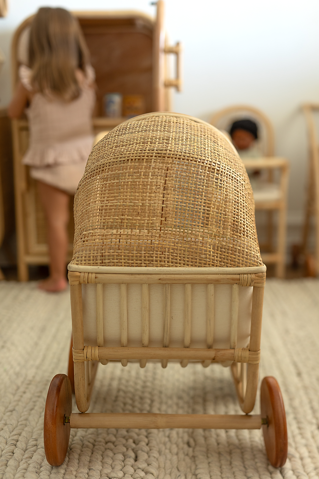 Daisy clearance dolls pram