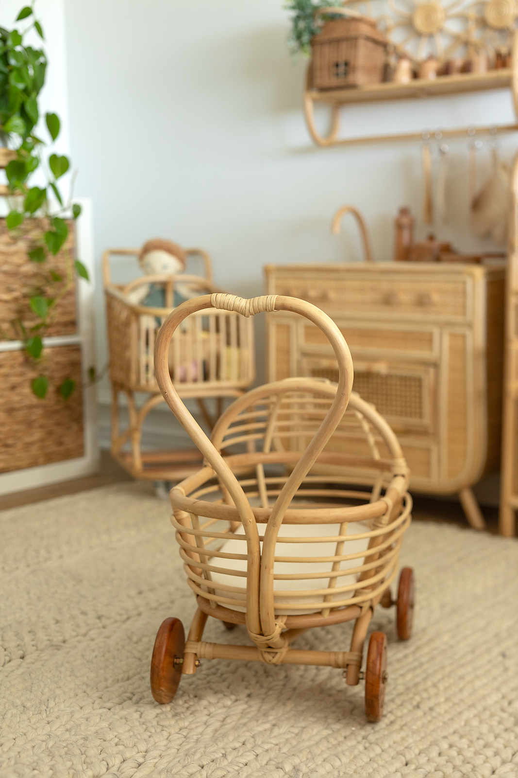 Kendall Doll Pram