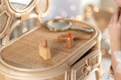 Delightful Daisy Children's Vanity Set