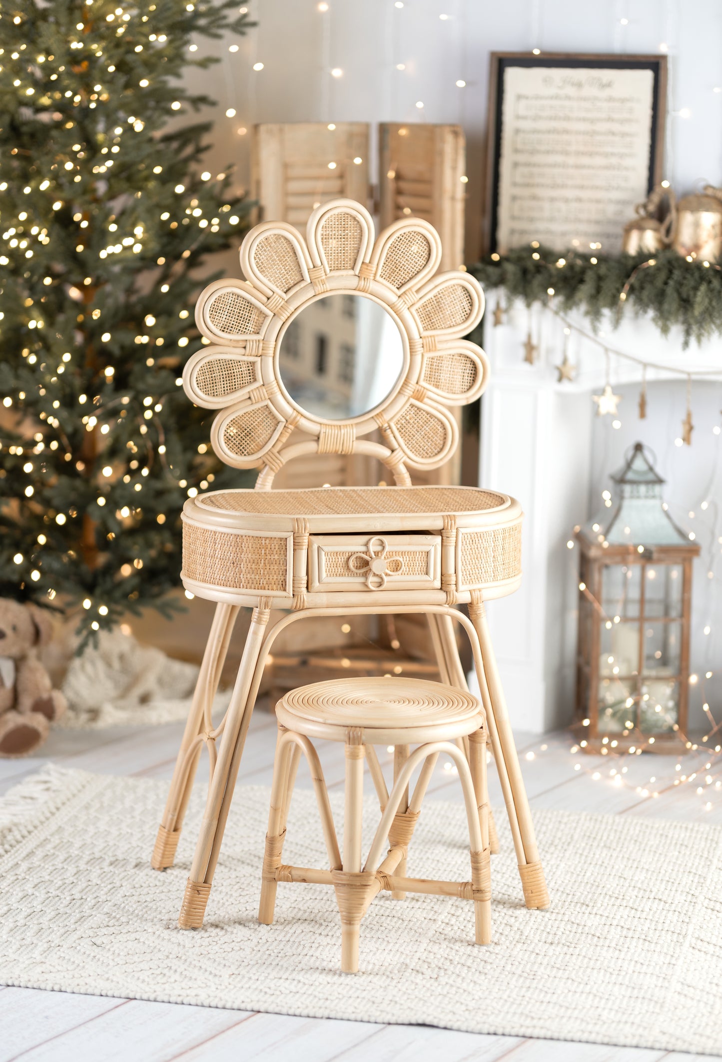 Delightful Daisy Children's Vanity Set