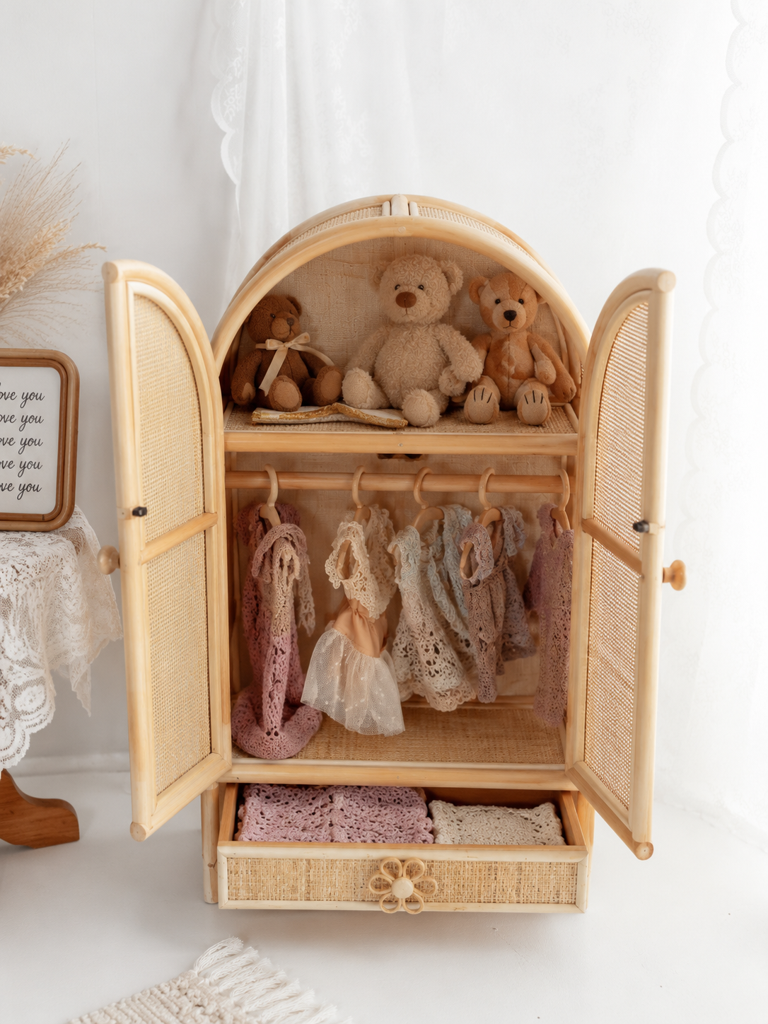 Daisy Doll Cabinet