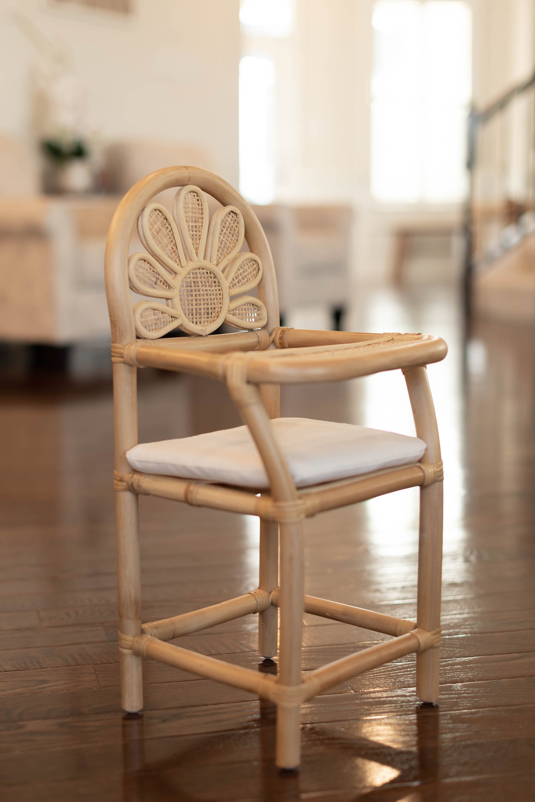 Daisy Delight Doll High Chair – Lila Leo - Main Image