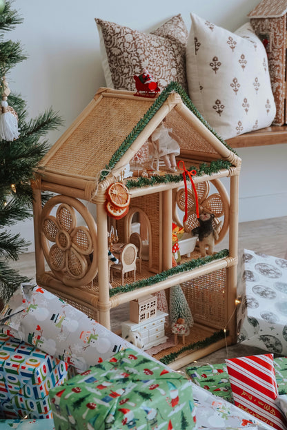 Daisy Haven Dollhouse