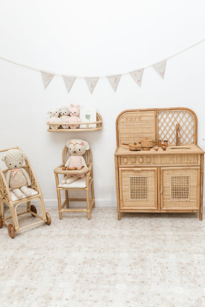 Small Sprouts Kitchenette
