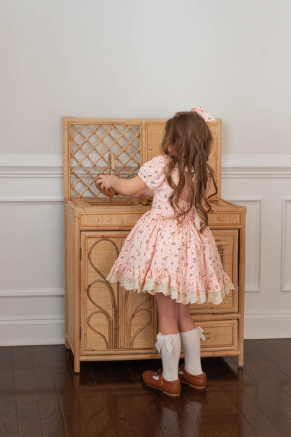 Hope Rattan Kitchenette