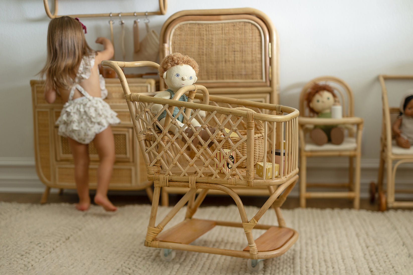 Little Shopper Rattan Cart – Lila & Leo