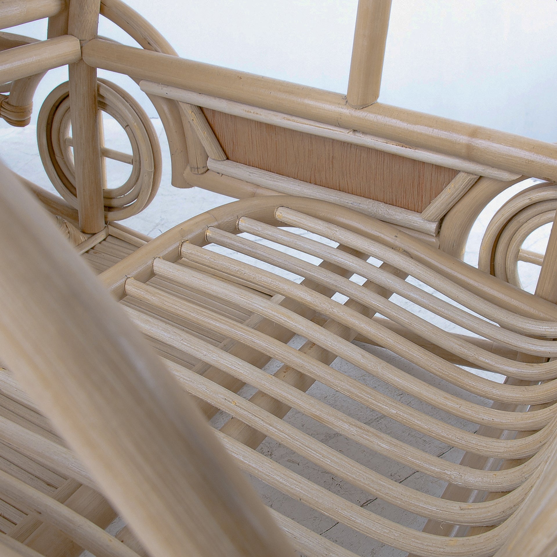 VW Wonder-Bug Rocker – Lila & Leo