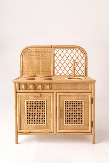 Small Sprouts Kitchenette