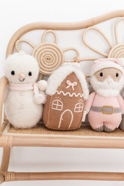 PREORDER - Daisy Whispers Rattan Wall Shelf - PREORDER ONLY - SHIPS BY JANUARY 15TH