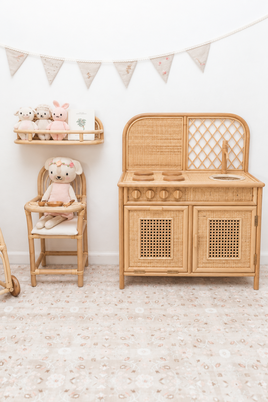 Small Sprouts Kitchenette