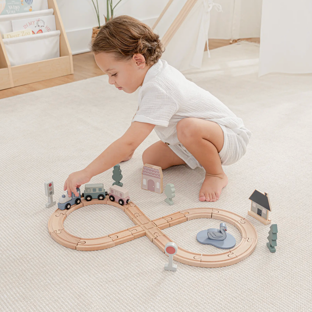 Comfy Cubs 30pc Wooden Train Set