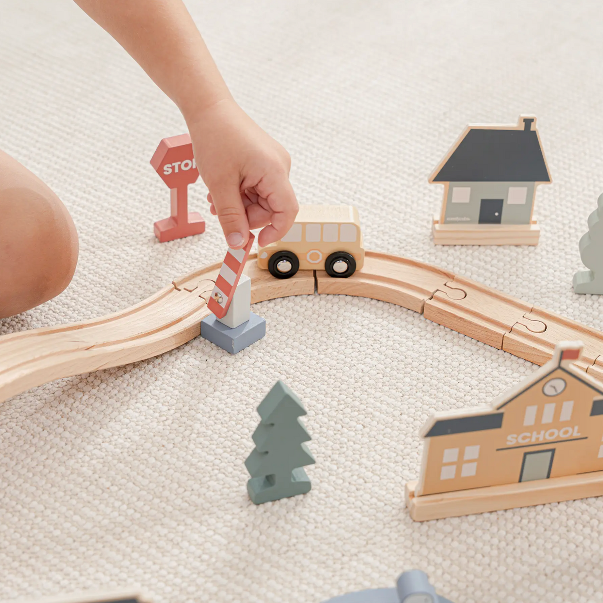 Comfy Cubs 100pc Wooden Train Set