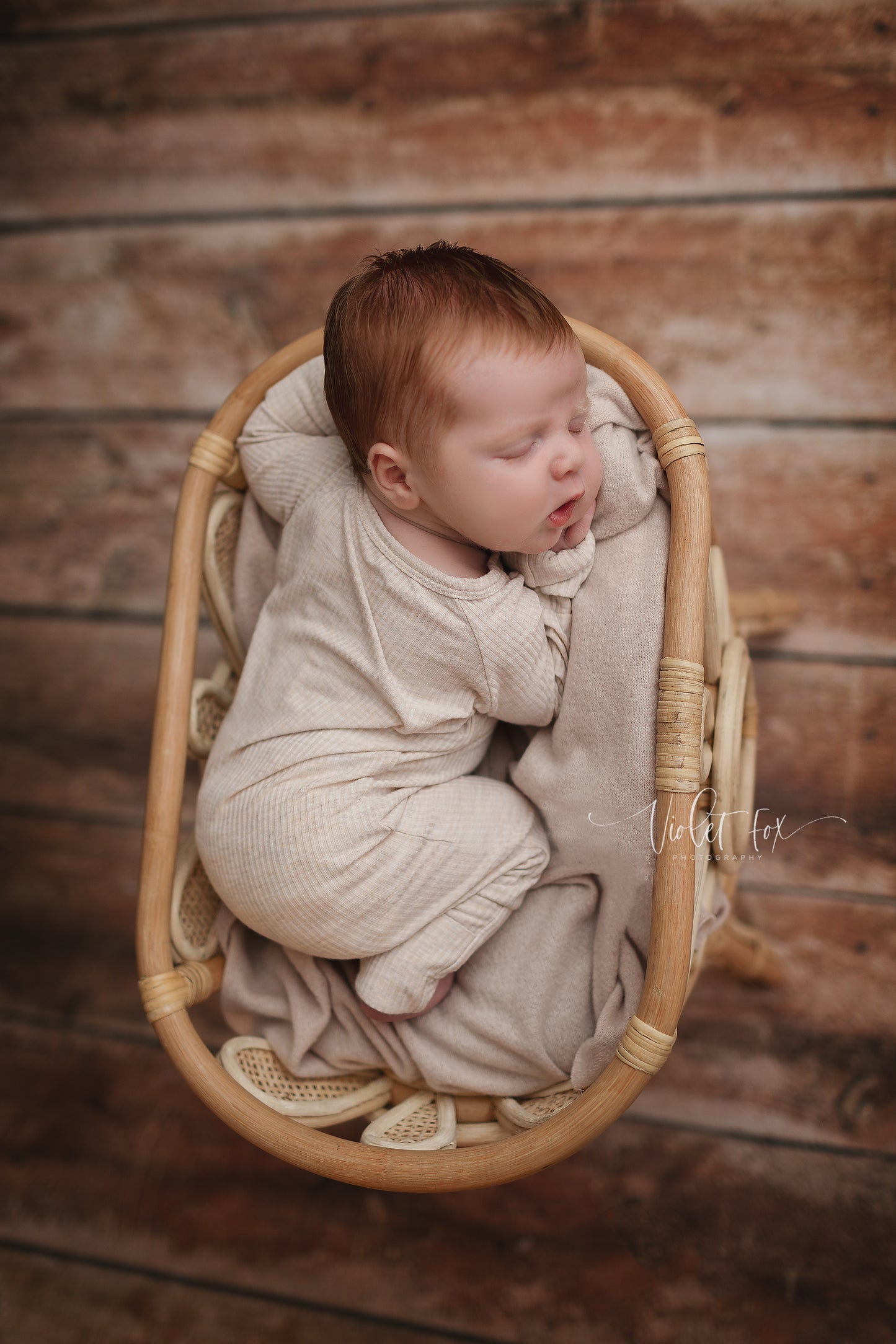 Daisy Dreams Doll Bassinet