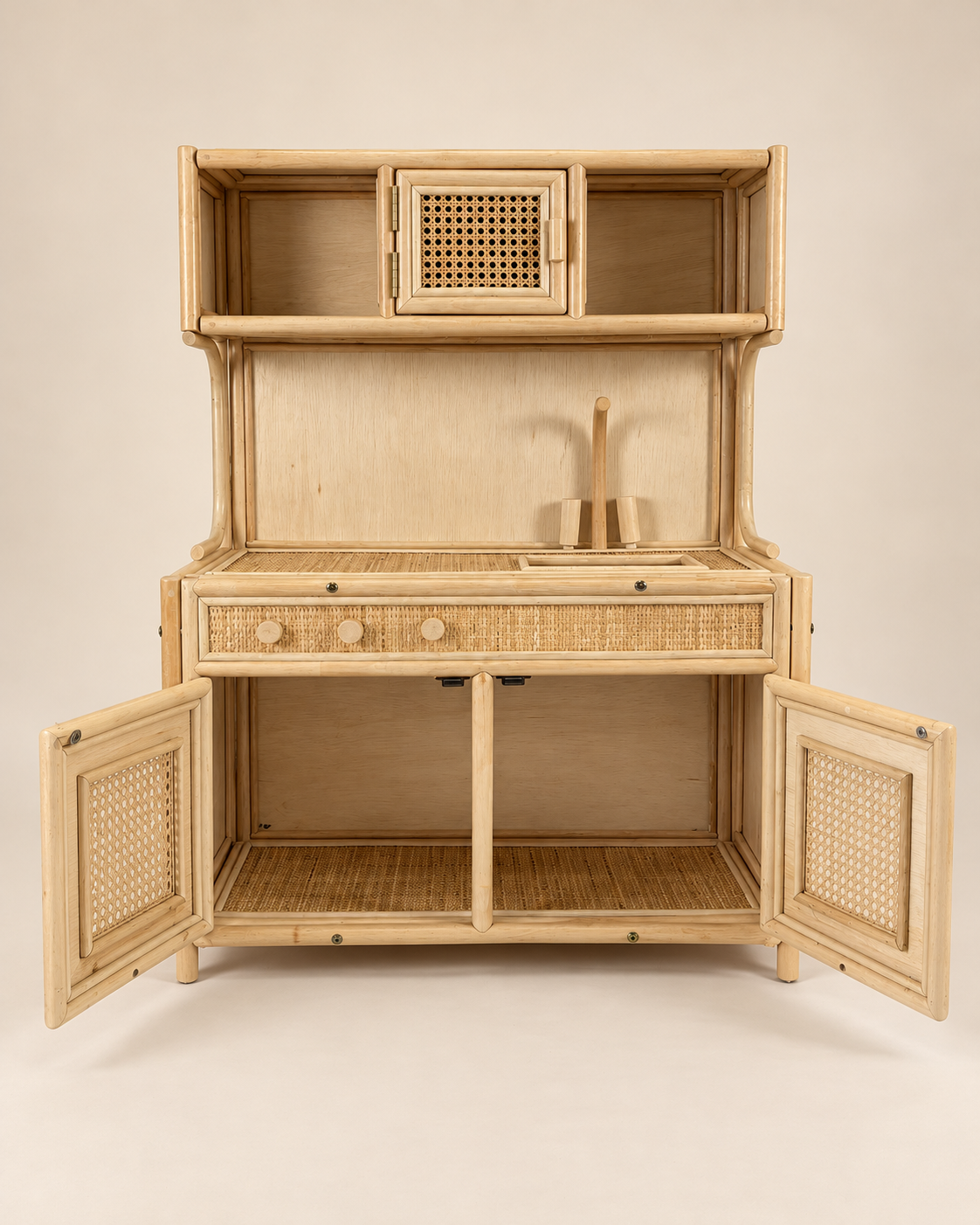 Woven Willow Kitchenette